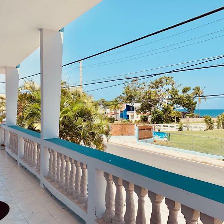 Coastal Express Inn & Suites #1 At 681 Ocean Drive Islote ภายนอก รูปภาพ