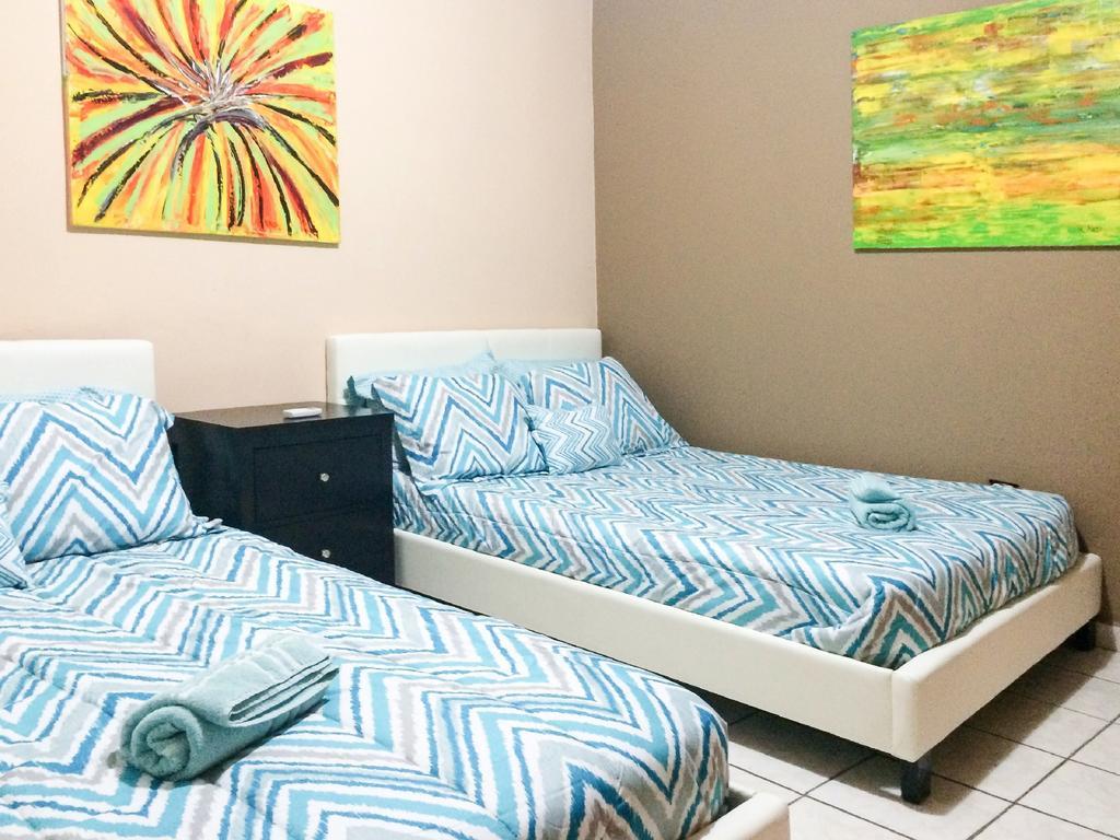 Coastal Express Inn & Suites #1 At 681 Ocean Drive Islote ห้อง รูปภาพ